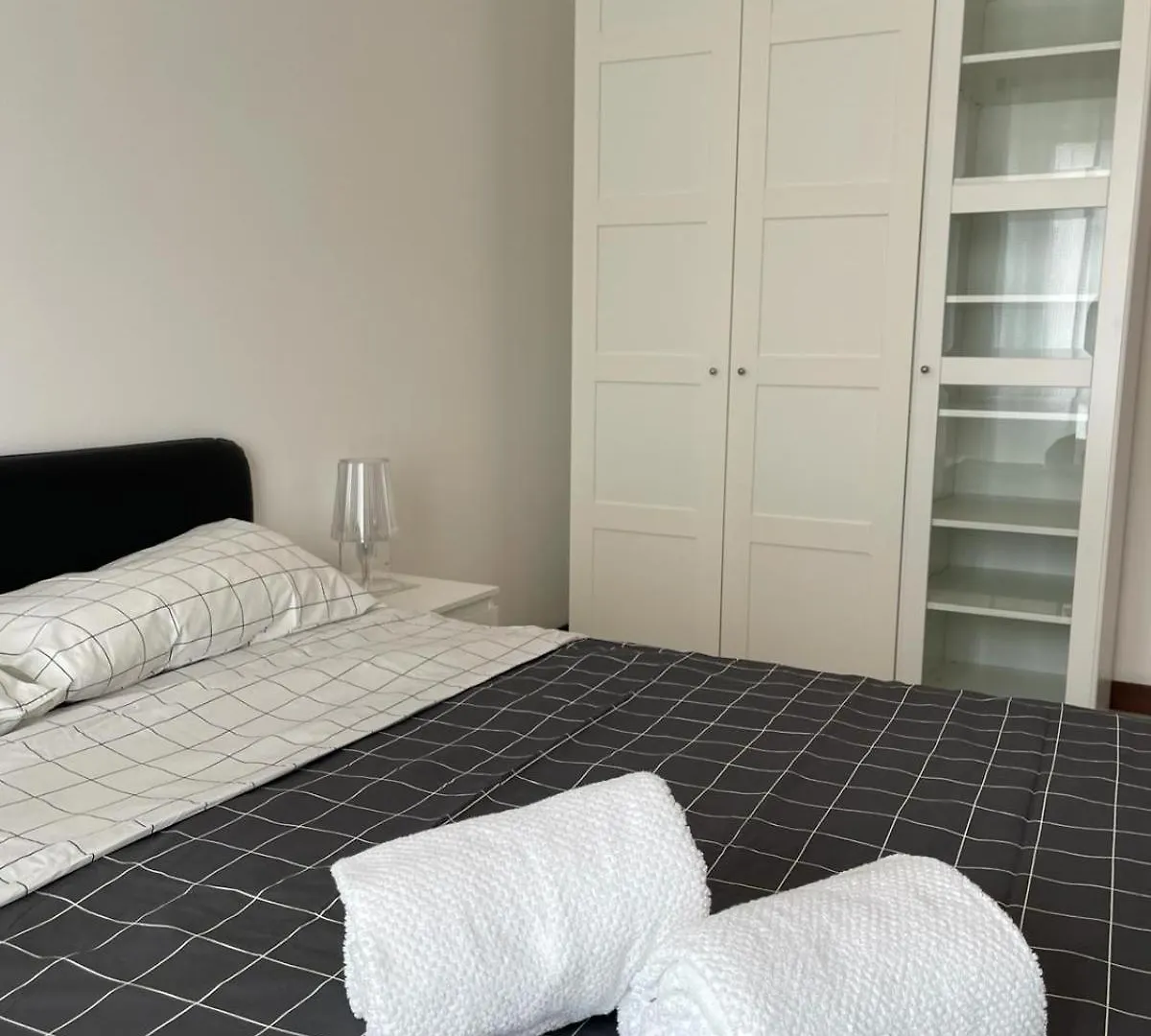 Tina41 Near Central Station,Isola,Corso Como,Piazza Gae Aulenti Milan Apartment